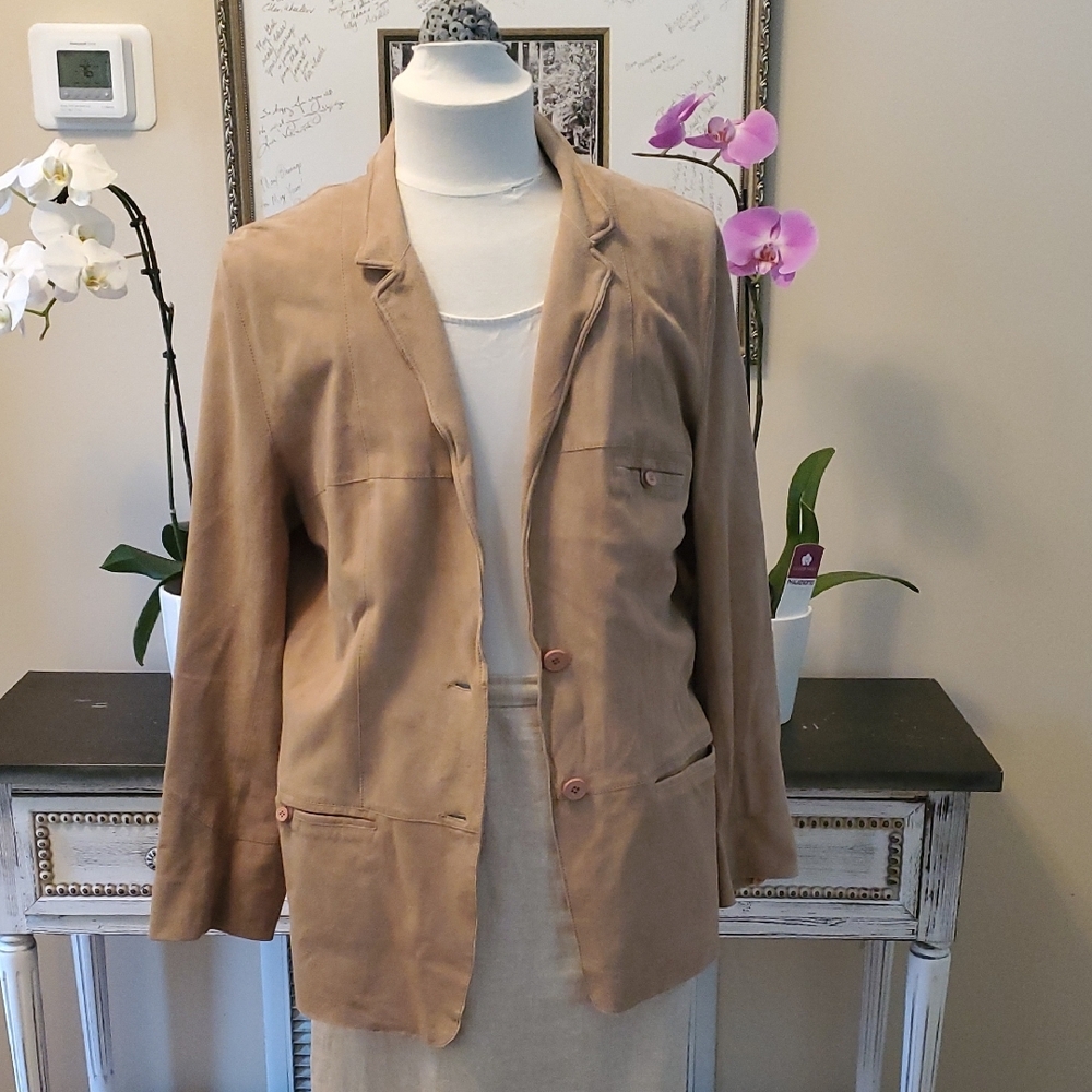 Tan Suede Blazer with Classic Lapels